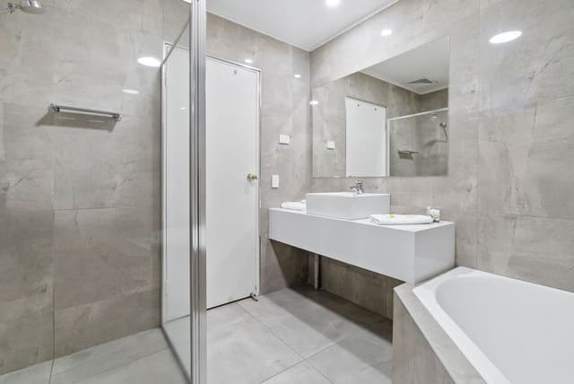 Executive Room, 1 King Bed