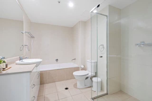 1 Bedroom Ocean View Apartment