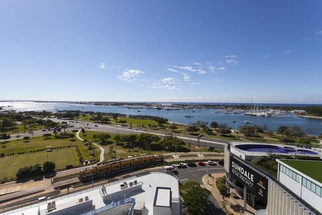 1 Bedroom Ocean View Apartment
