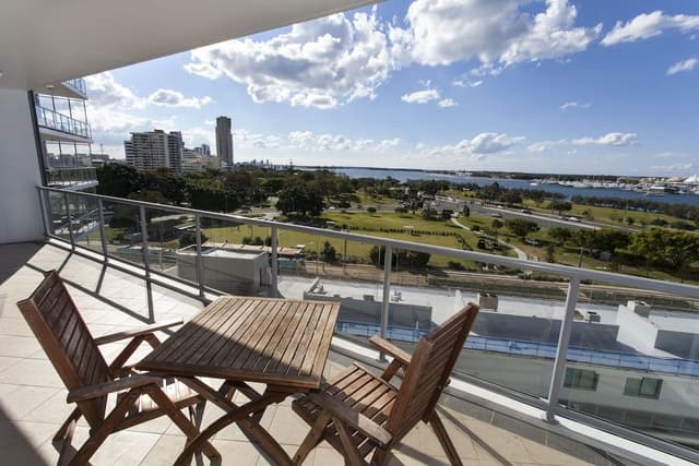 2 Bedroom Ocean View Queen Queen