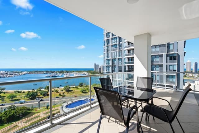 1 Bedroom Ocean View Apartment