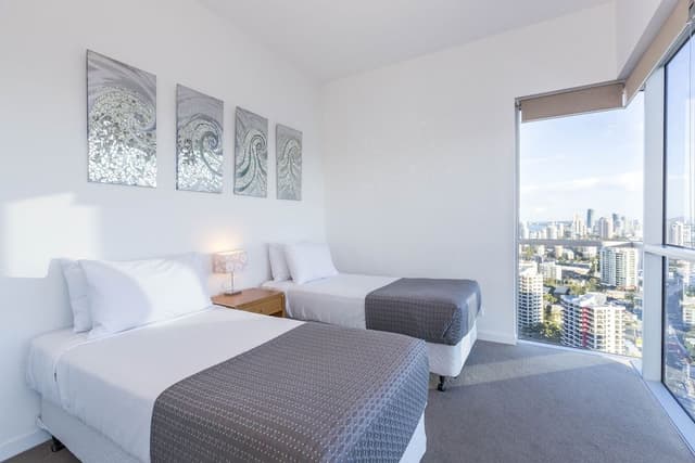 3 Bedroom Superior Ocean View Apt