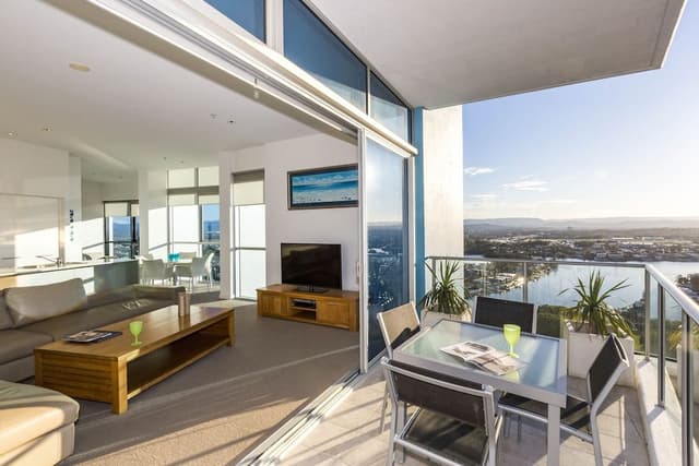 3 Bedroom Superior Ocean View Apt