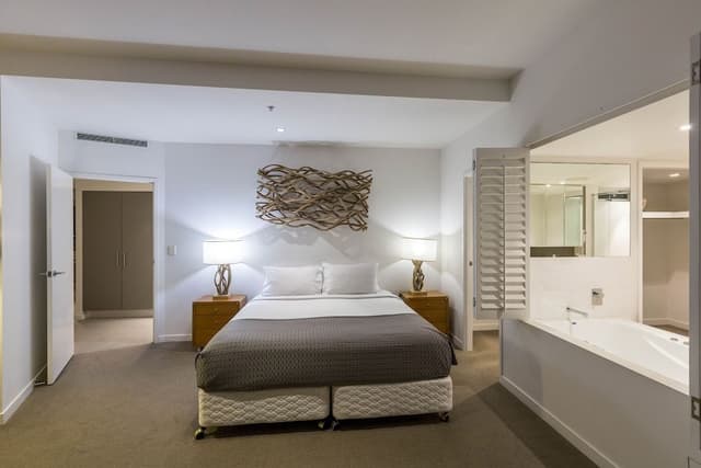 3 Bedroom Superior Ocean View Apt