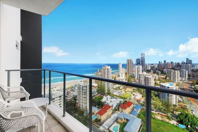 3 Bedroom Superior Ocean View Apt