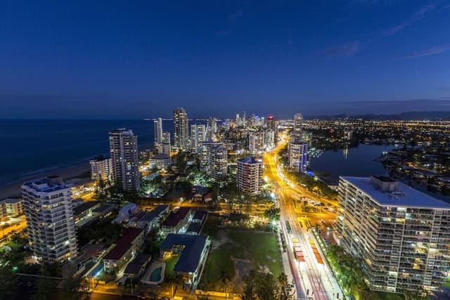 3 Bedroom Superior Ocean View Apt