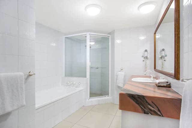 Room, 2 Bedrooms (Ocean)