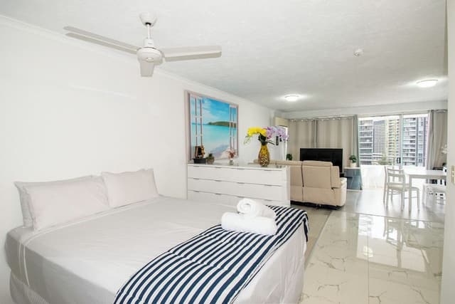 Studio, Ocean View
