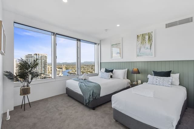 3 Bedroom Beach Apartment