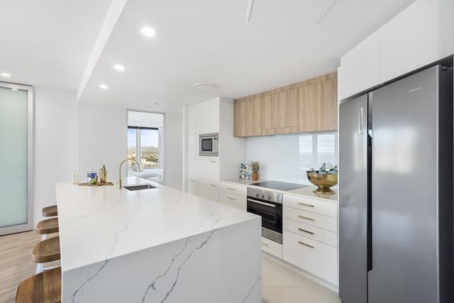 3 Bedroom Beach Apartment
