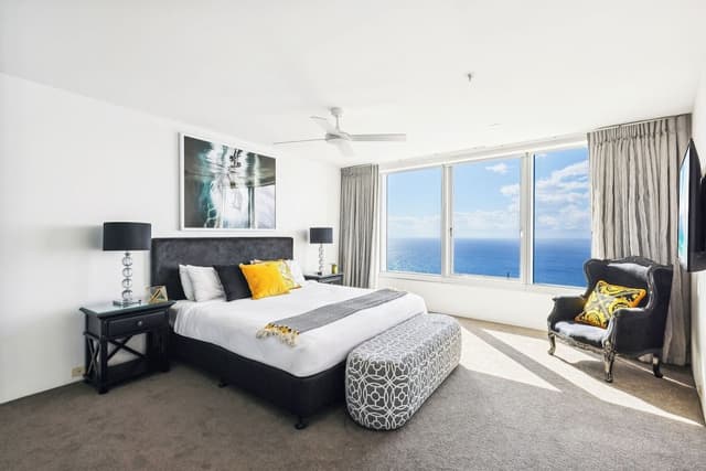 4 Bedroom Ocean Sub-Penthouse