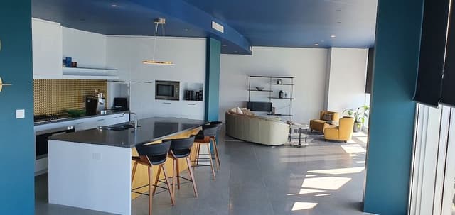 Luxury Penthouse, 4 Bedrooms, Private Pool, Ocean View