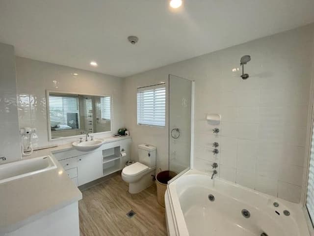 1 Bedroom Hinterland View Spa Apartment