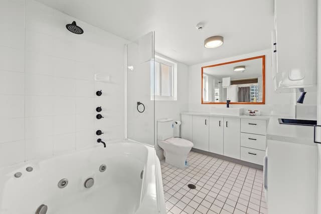 1 Bedroom Hinterland View Spa Apartment