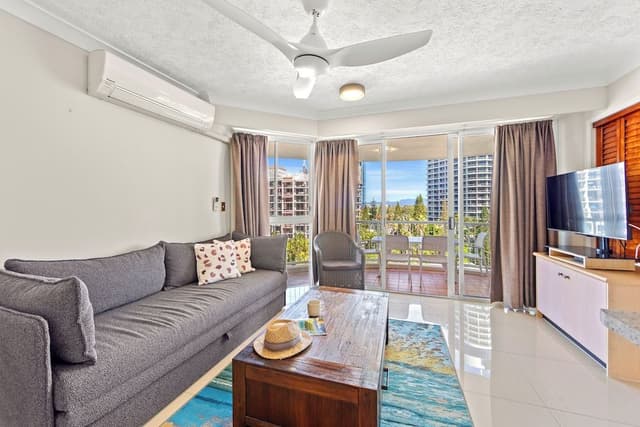 1 Bedroom Hinterland View Spa Apartment