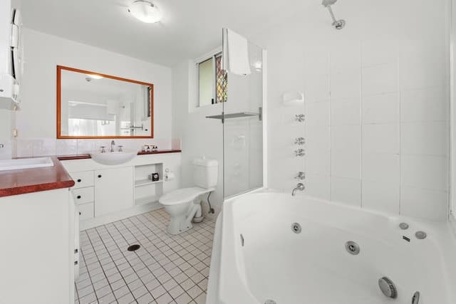 1 Bedroom Budget Garden View Spa Apartment