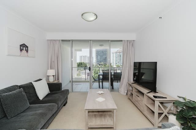 2 Bedroom 2 Bathroom Apartment