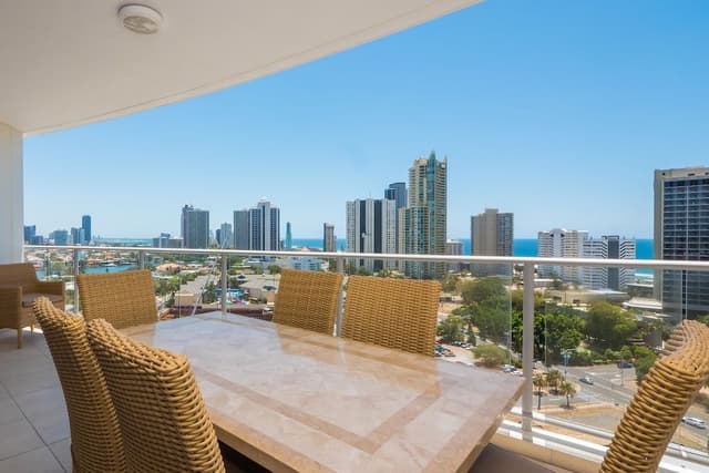 3 Bedroom 2 Bathroom Sub Penthouse