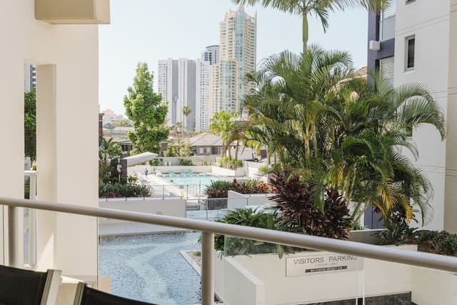 2 Bedroom 2 Bathroom Apartment