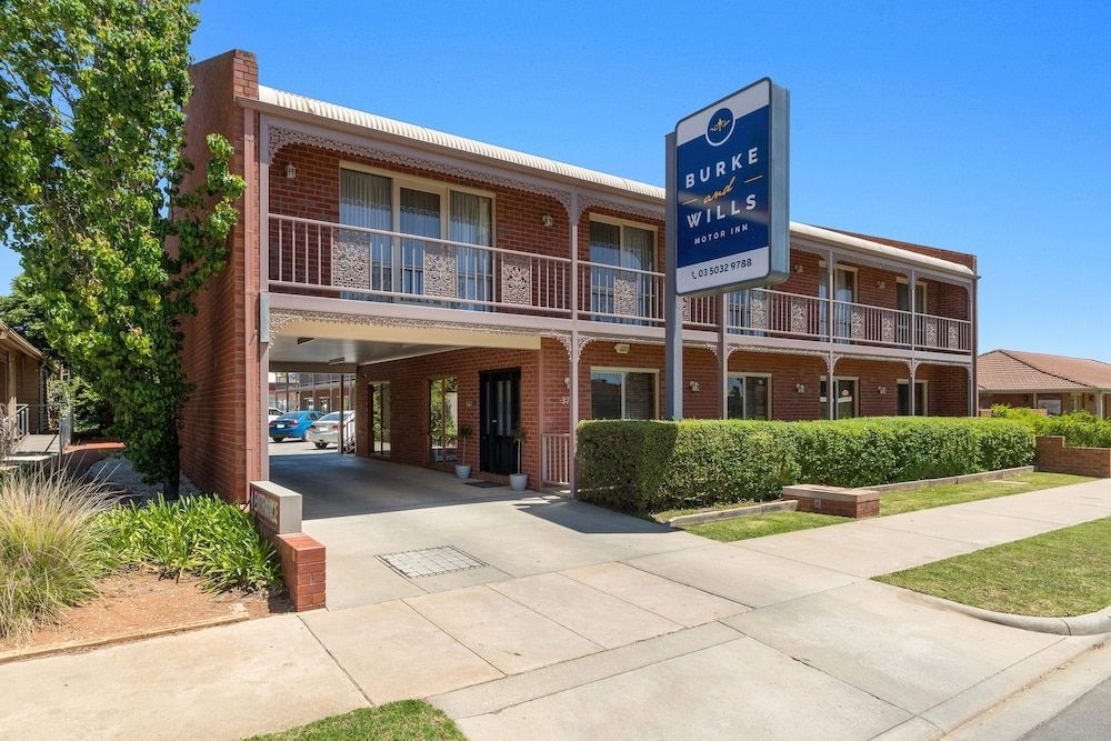 Best Western Burke And Wills Motor Inn2