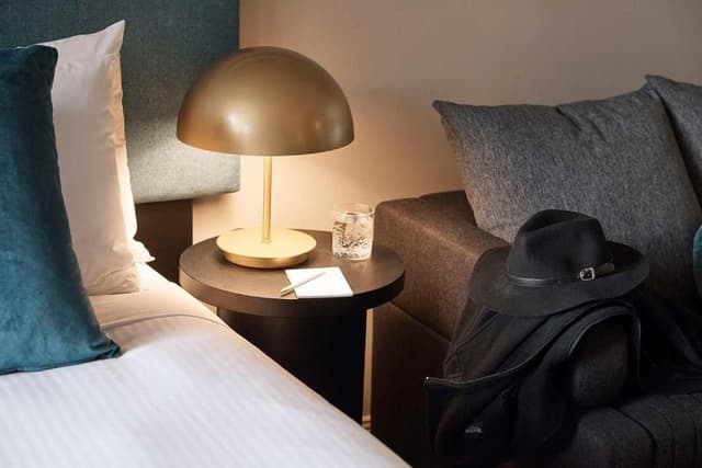 King Plus Sofa Room