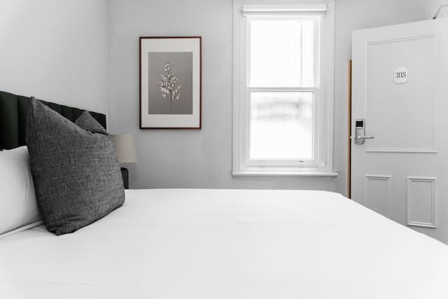 Deluxe Queen Room, 1 Queen Bed