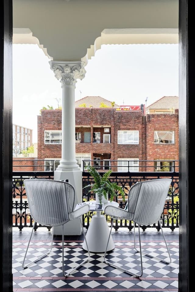 Premium King Balcony Room, 1 King Bed