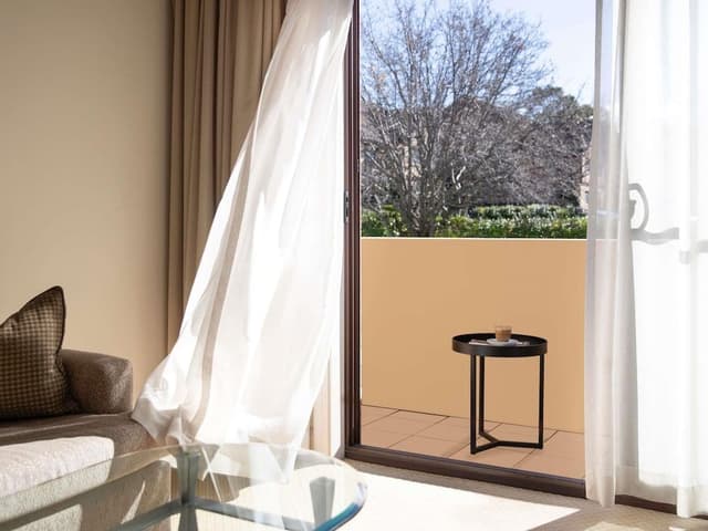 Superior Room (Bath & Balcony)