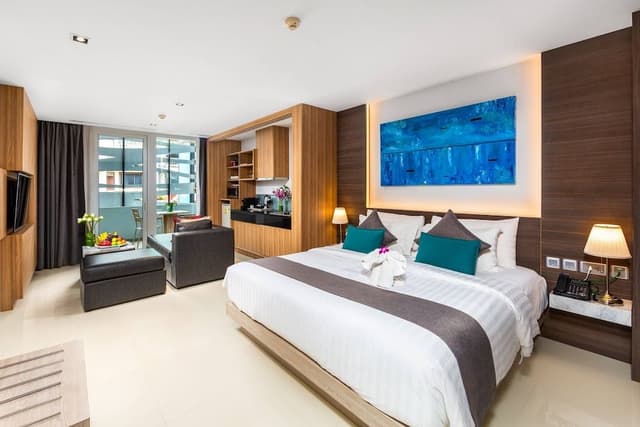 Premier Deluxe Room