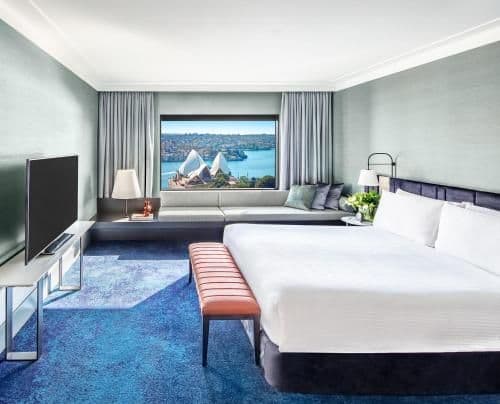 1 King 1 Bedroom Suite Opera House View