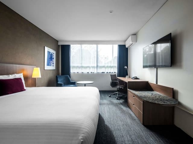 Classic Room, 1 King Bed