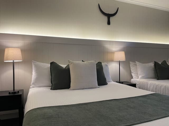 Twin Premium Room