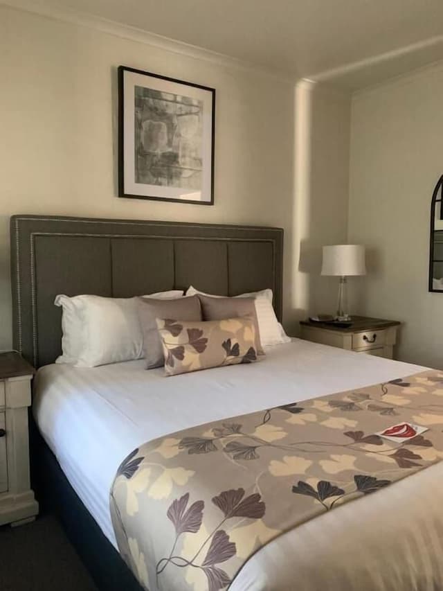 Executive King Room