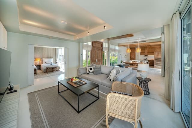 4 Bedroom Beachfront Villa