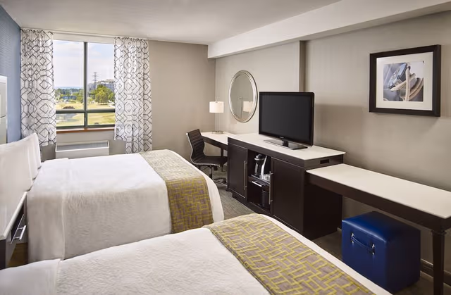 Superior Room, 2 Queen Beds (Park View)