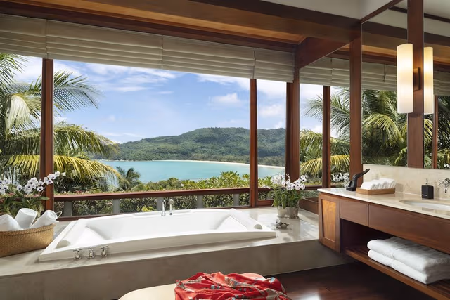 6 Bedroom Pool Villa