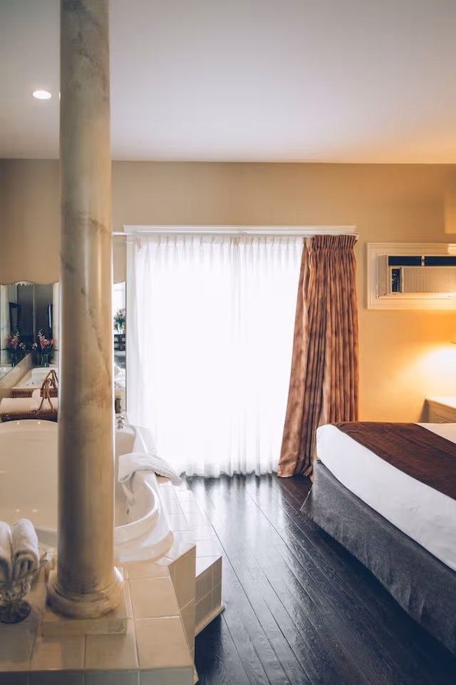 Romantic Suite, 1 King Bed