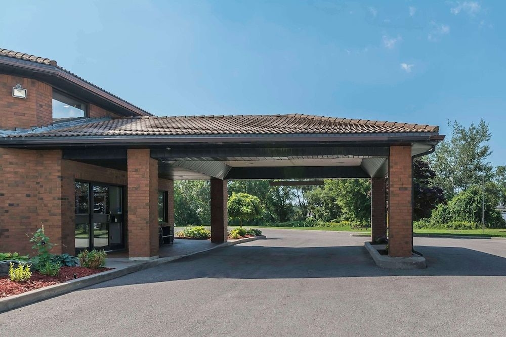 Comfort Inn Cobourg2