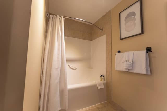 CP # 4210 Two Bedroom + Den, Two story