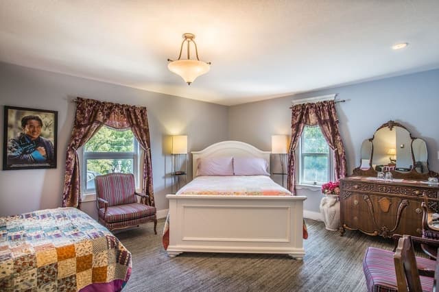 Deluxe Room, 1 Queen Bed