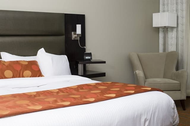 Aqua room with 1 king bed, river view