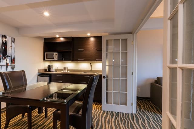 Confort suite 1 king bed