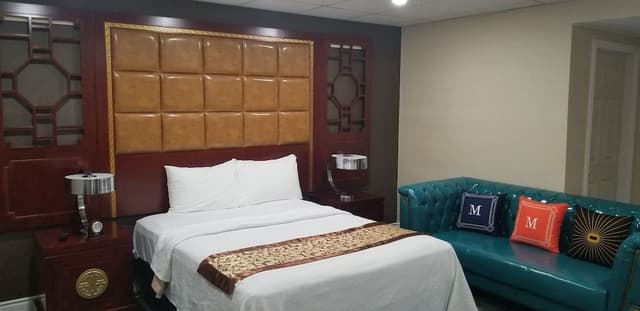 Room, 1 King Bed, Non Smoking
