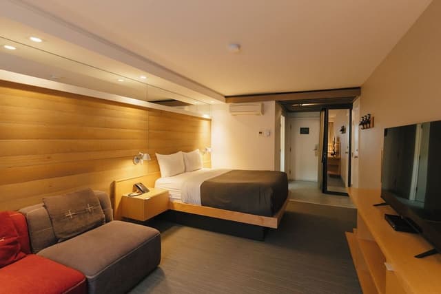 Superior Room, 1 Queen Bed