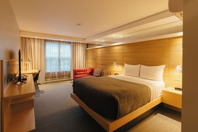 Superior Room, 1 Queen Bed