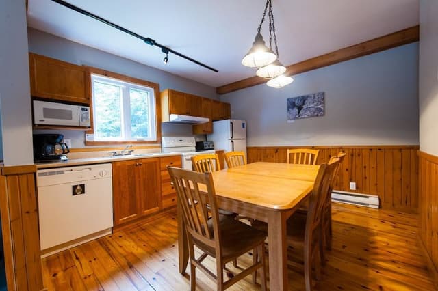 Family Chalet, 2 Bedrooms, Mountain View