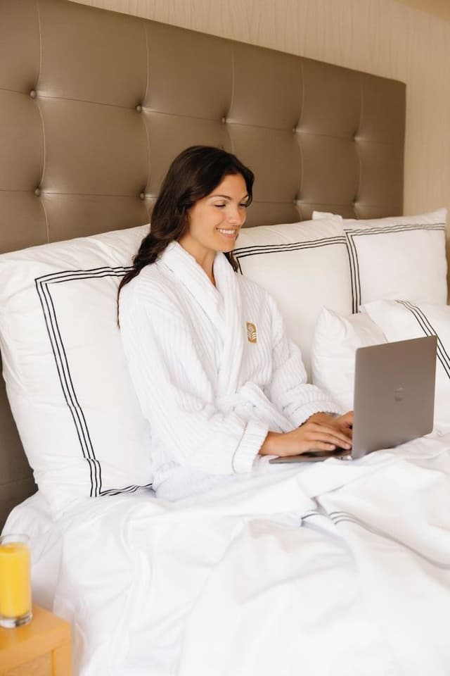 Suite, 1 King Bed, Harbor View