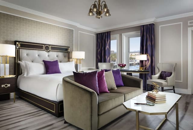 Fairmont Gold Deluxe Harbour View 1 King