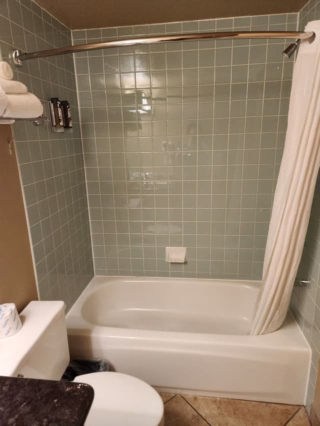 Standard Suite, Kitchen