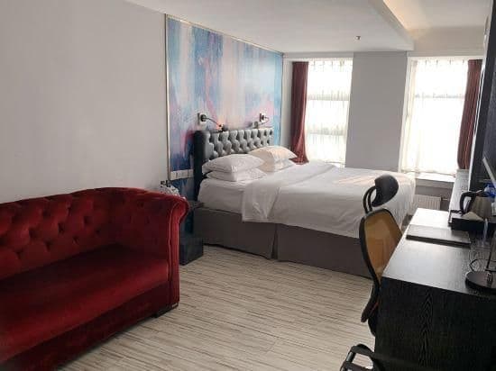 Fasion Double Room